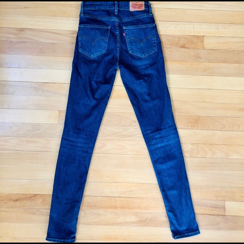 LEVI’S 721 High Rise Dark Skinny Jeans sz 24